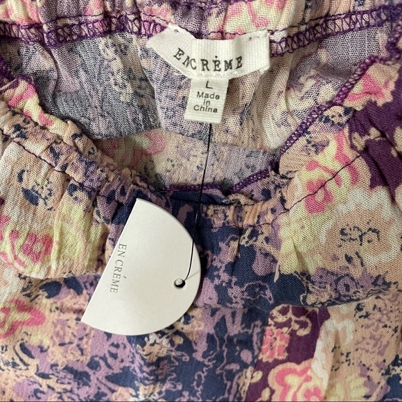 En Creme Paisley Print Romper - Picture 4 of 5